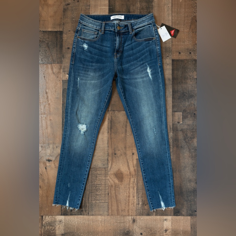 🆕 Lycra Stretch Dark Wash Skinny Jeans - Size 10/30 - Picture 3 of 16